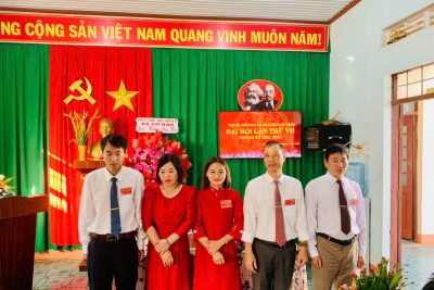 Chi bộ trường TH Nguyễn Văn Trỗi tổ chức Đại hội chi bộ nhiệm kỳ 2025 – 2027
